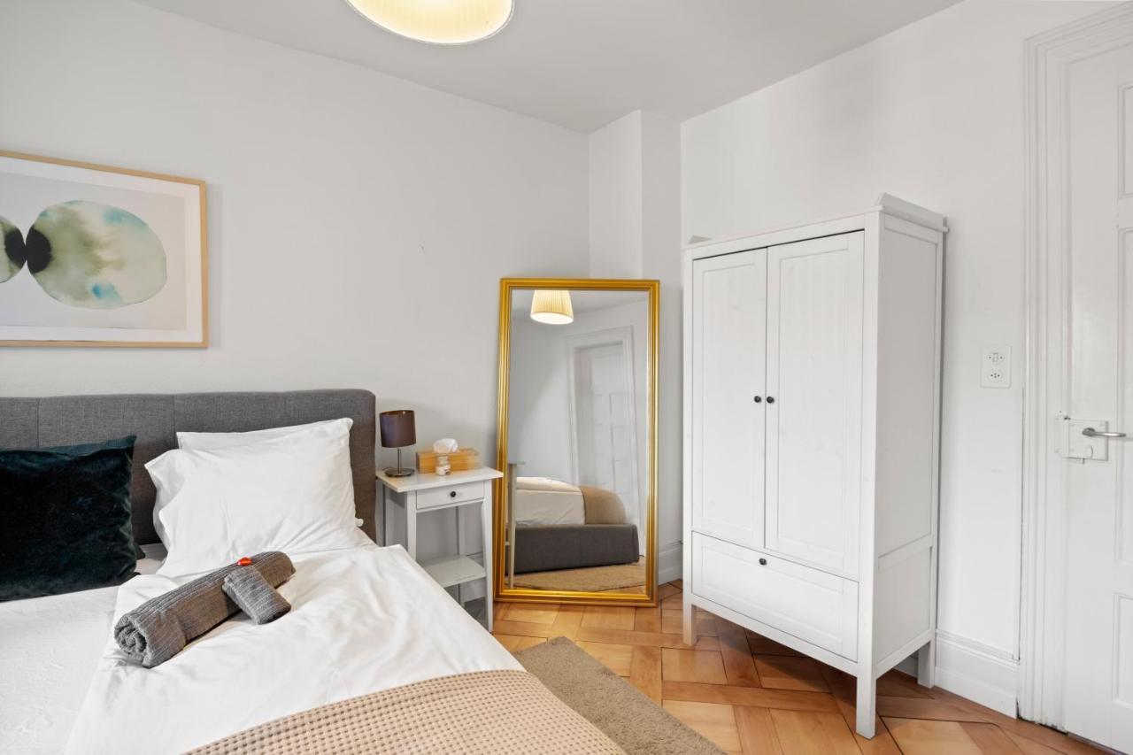 Central Bright & Cozy Apartments Lucerna Exterior foto